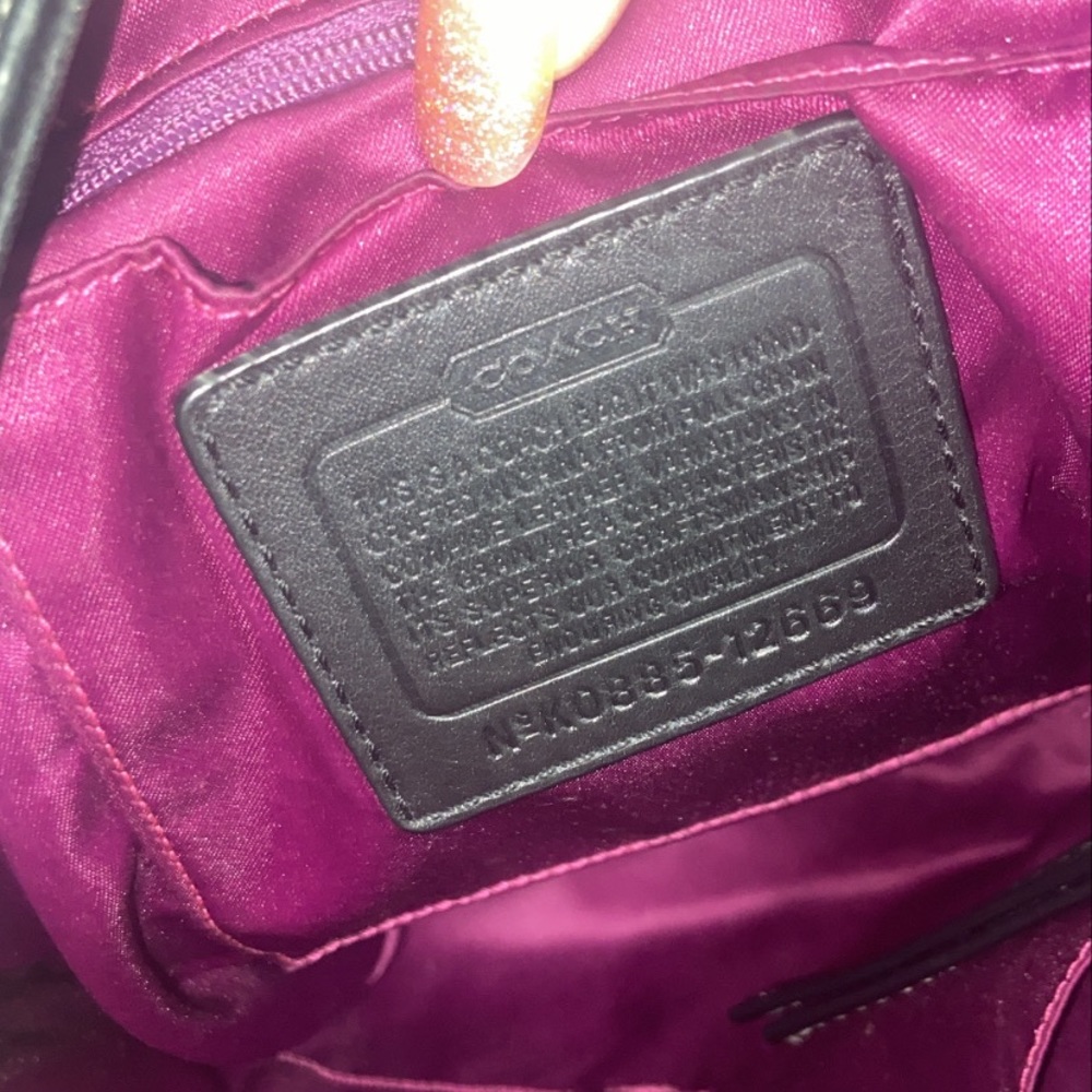 Handbag - Picture 3 of 3